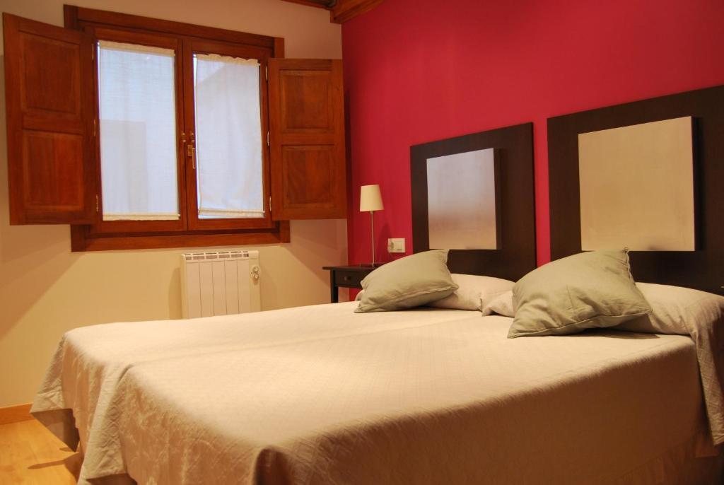 Apartamentos Plaza Mayor Llanes Cameră foto